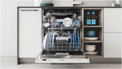 ZMYWARKA DO ZABUDOWY INDESIT DIC 3B+16 A