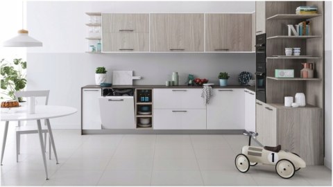 ZMYWARKA DO ZABUDOWY INDESIT DIC 3B+16 A
