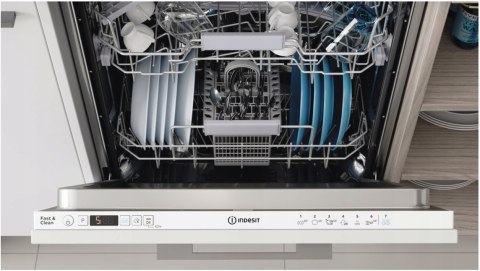 ZMYWARKA DO ZABUDOWY INDESIT DIC 3B+16 A
