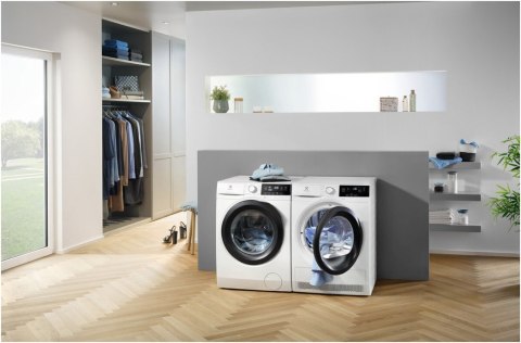 PRALKA ELECTROLUX EW8F328SP 8KG 1200 OBR Inwerter