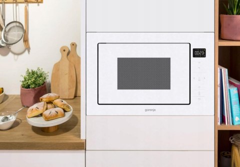 KUCHENKA MIKROFALOWA ZABUDOWA GORENJE BM251SG2WG 25 L Aqua Clean, AUTO menu