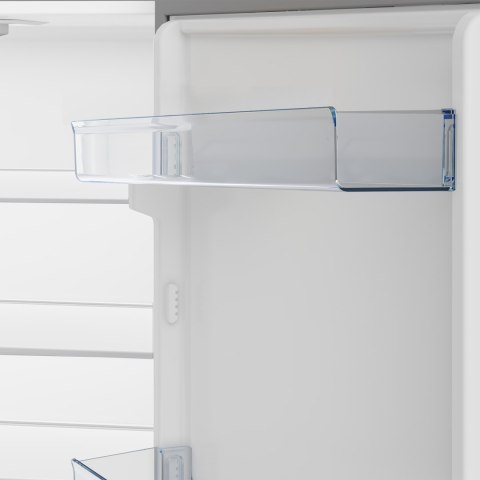 LODÓWKA BEKO RCSA300K40WN 291 L Oświetlenie LED
