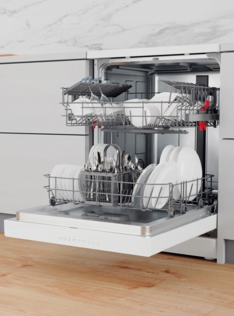 ZMYWARKA WHIRLPOOL W2F HD624 9,5L 14kpl Wnętrze stal nierdz Zdejmowany blat