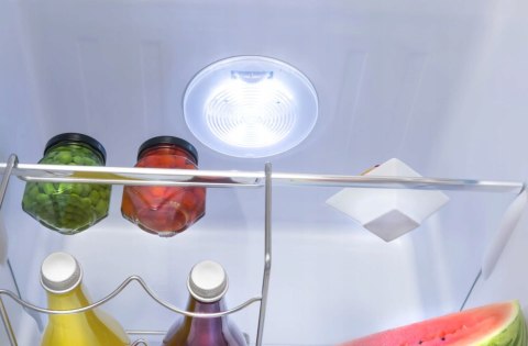 LODÓWKA AMICA FK2965.3LAA 244 L Slim Size, Oświetlenie LED