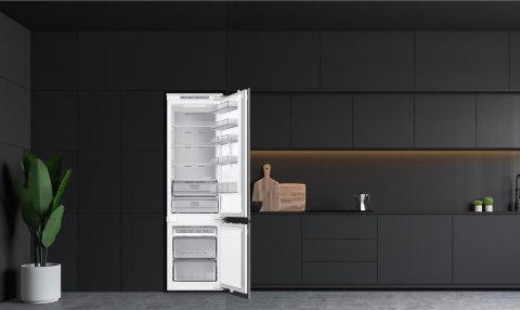 LODÓWKA DO ZABUDOWY SAMSUNG BRB80F30BEF0EO 298 L No Frost, Power Cool, Wi-Fi