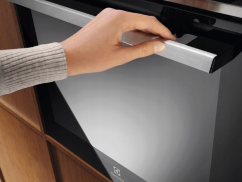PIEKARNIK DO ZABUDOWY ELECTROLUX EOB8S38X 70 L Steam Pro, Grill PIEKARNIK DO ZABUDOWY ELECTROLUX EOB8S38X 70 L Steam Pro, Grill