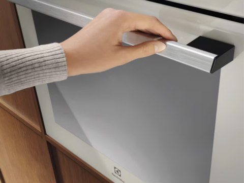 PIEKARNIK DO ZABUDOWY ELECTROLUX LOE8F38S 72 L Kataliza, Aqua Clean, Grill PIEKARNIK DO ZABUDOWY ELECTROLUX LOE8F38S 72 L Kataliza, Aqua Clean, Grill