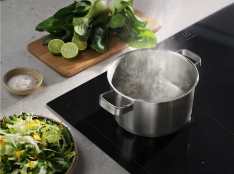 PŁYTA ZABUDOWA INDUKCYJNA ELECTROLUX EIS82453 Bridge, Hob2Hood, Sense Boil