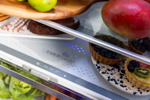 LODÓWKA DO ZABUDOWY BEKO BCNE400E50SHN 370 L No Frost, Inverter, Bluetooth